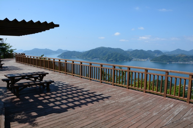 尾道 メディアで話題のチョコレート工場 食堂をめぐる 向島グルメコース プラン検索 あいのりタクシー